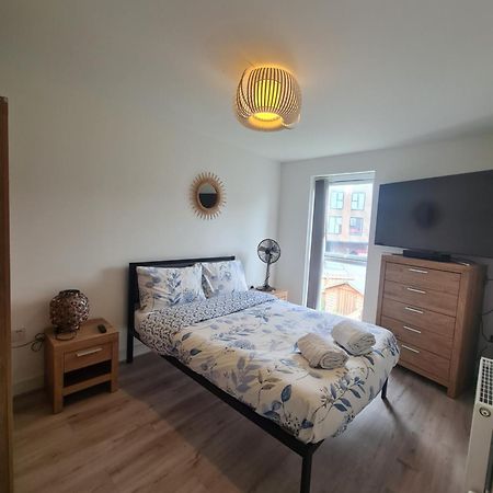 Lovely New Home In Manchester Close To Manchester City Fc Chambre photo